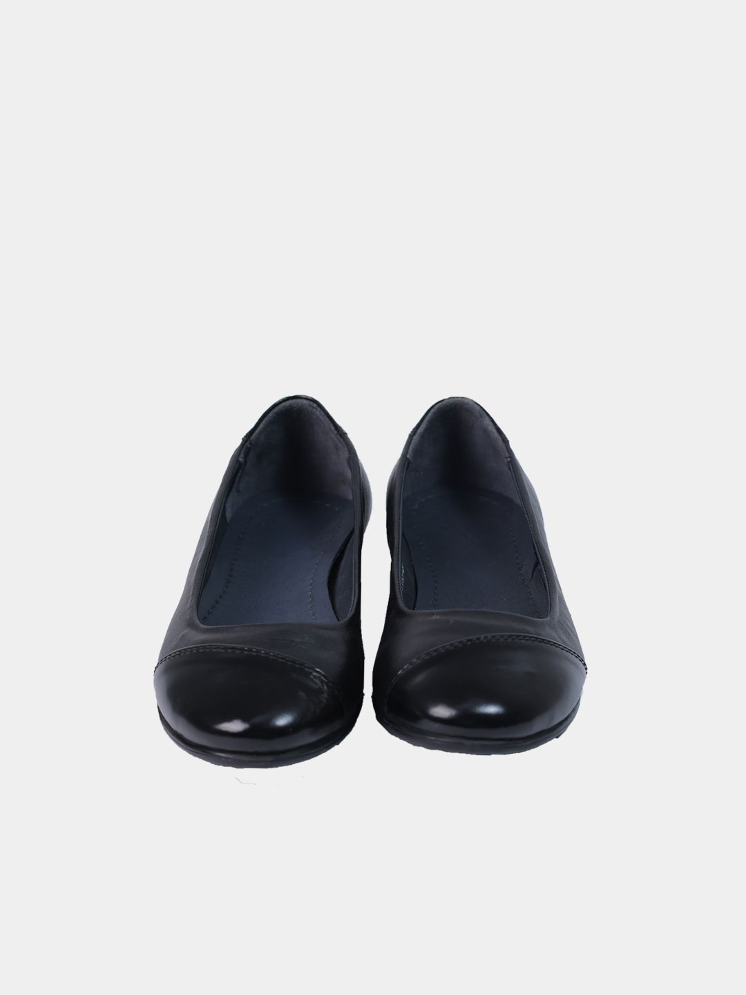 School shoes made of genuine leather view 3