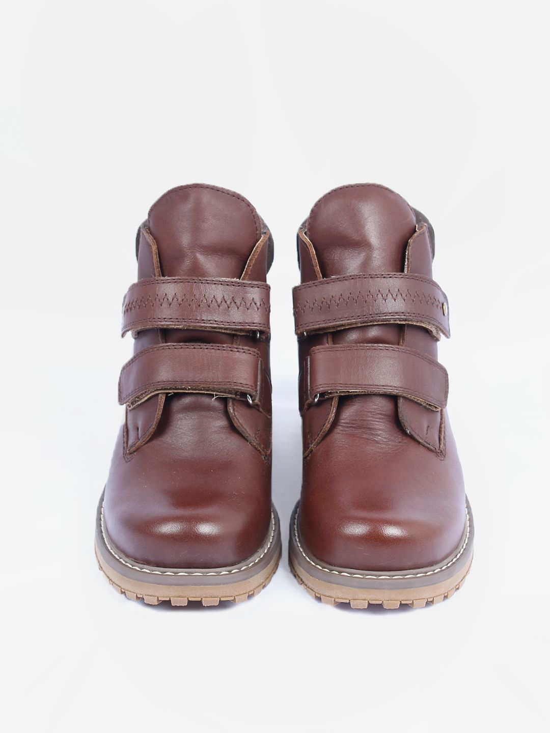 Children’s winter boots made of genuine leather, with fur lining, waterproof. view 4