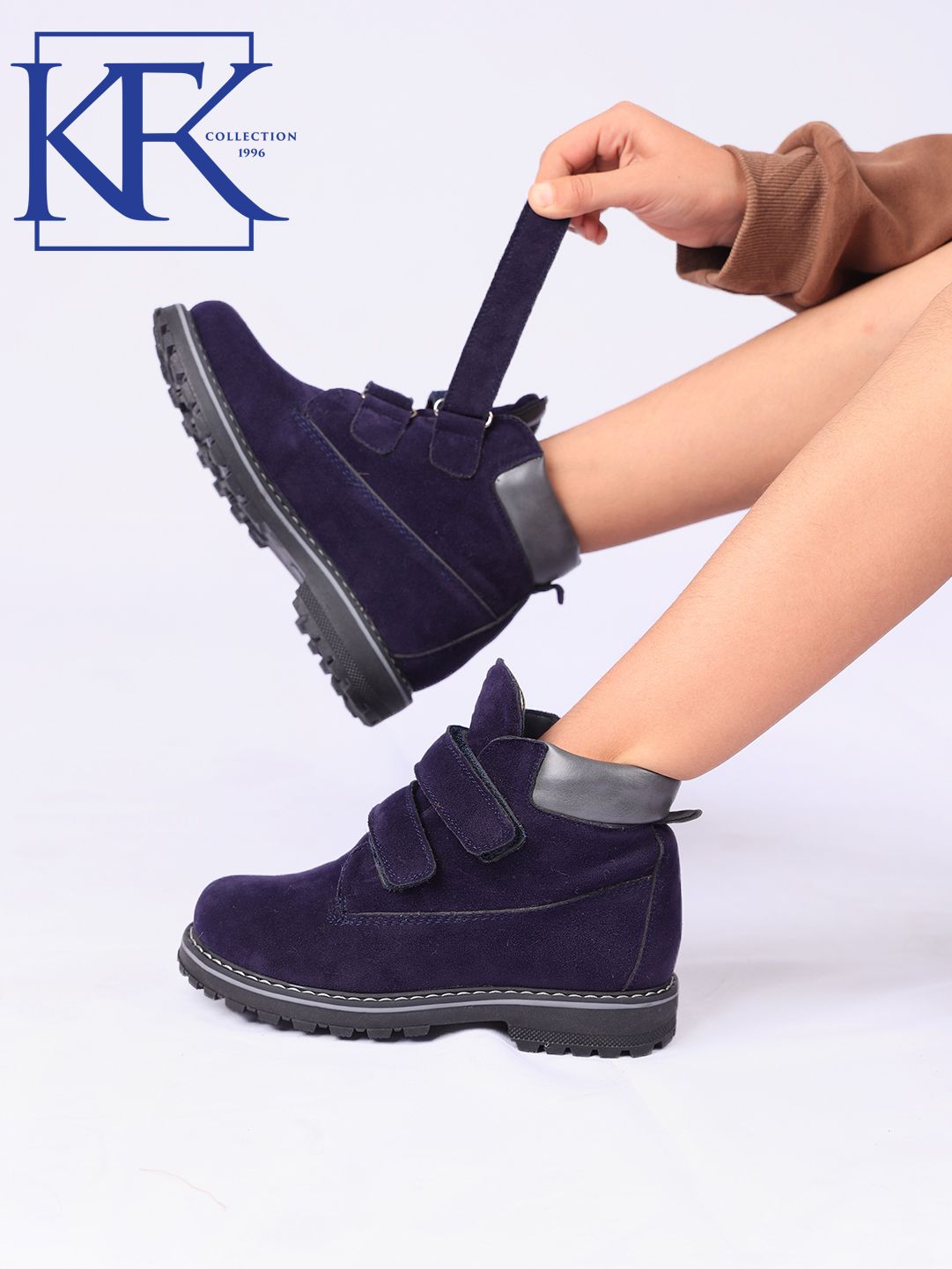KFK children's boots for boys and girls, fur-lined, with non-slip soles view 2